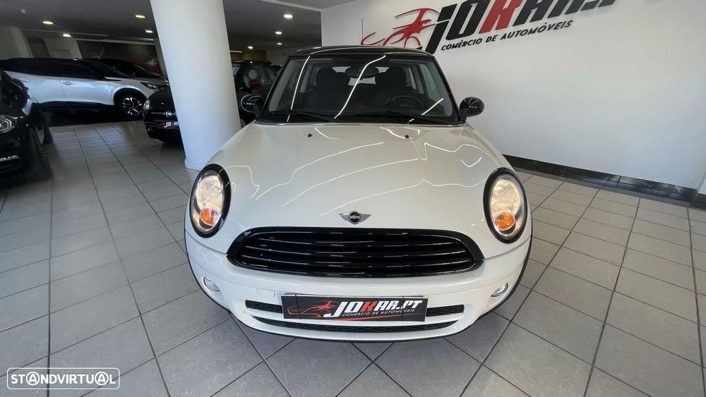 MINI 3 Portas One D - 14