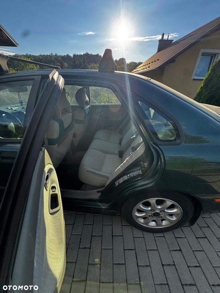 Volvo S40 1.8 Edition - 9