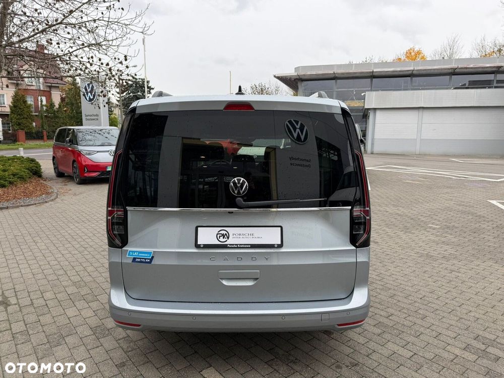 Volkswagen Caddy Maxi Style 2,0 TDI 90 kW DSG - 7