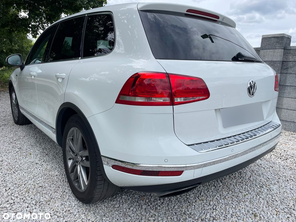 Volkswagen Touareg 3.0 V6 TDI BMT Perfectline - 4