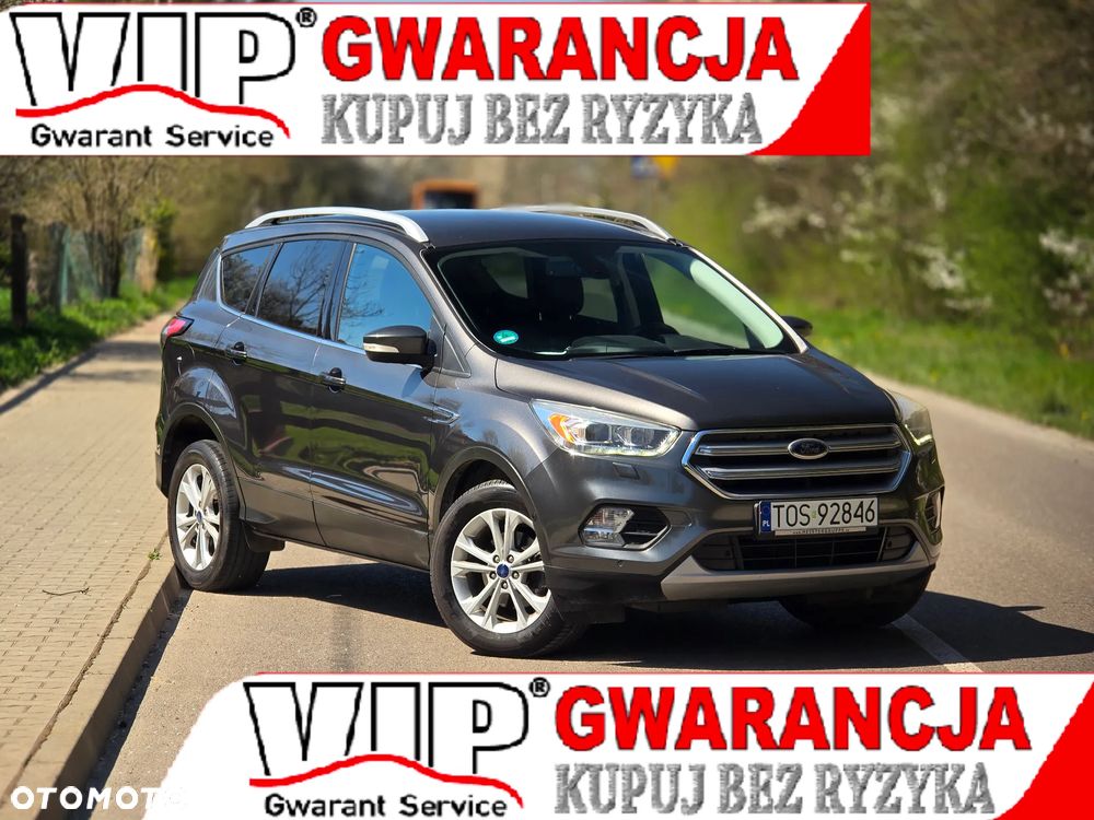 Ford Kuga 1.5 EcoBoost 2x4 Titanium - 1