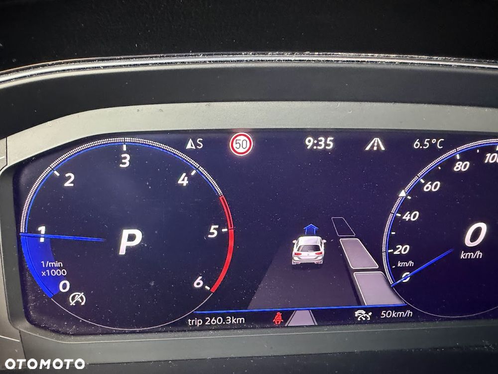 Volkswagen Passat - 26