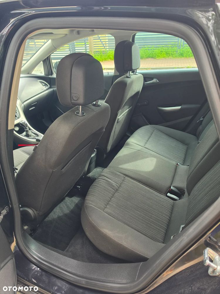 Opel Astra - 10