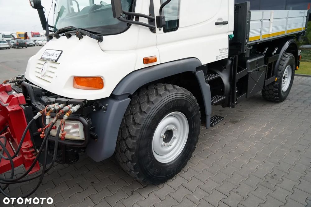 Mercedes-Benz UNIMOG  U300 / 4X4 / WYWROTKA 3 STRONNA / PŁUG / KOMUNALNY / HYDROZŁĄCZA / EPS + SPRZĘGŁO - 13