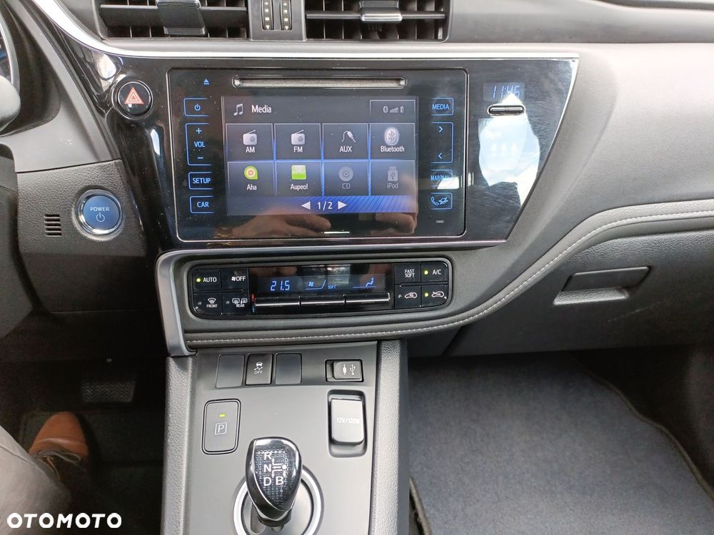 Toyota Auris Hybrid 135 Comfort - 18