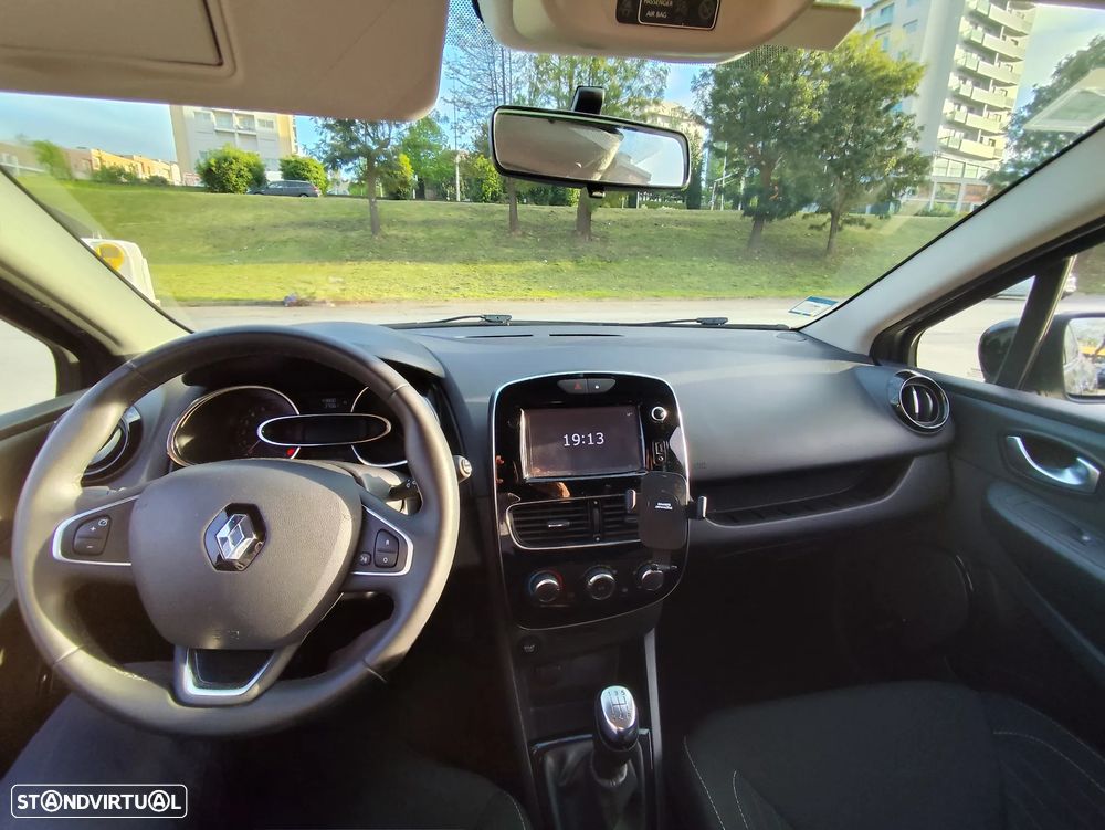 Renault Clio 0.9 TCe Limited - 15