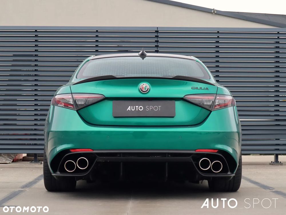 Alfa Romeo Giulia 2.9 Bi Turbo V6 Quadrifoglio - 5
