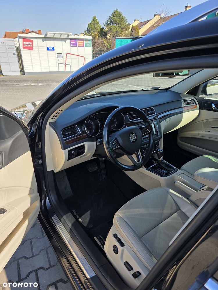 Skoda Superb 3.6 FSI 4x4 Platinum DSG - 16