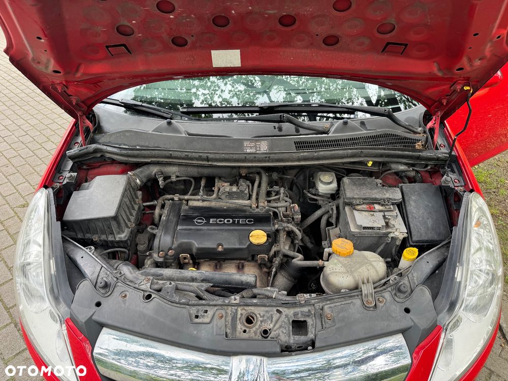 Opel Corsa 1.4 16V Enjoy - 9