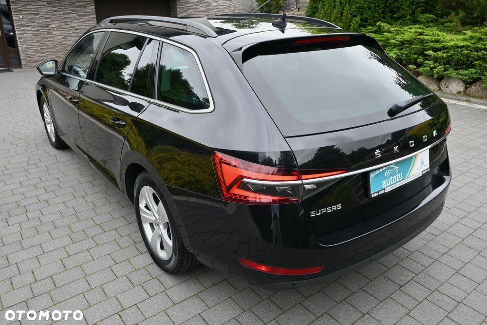 Skoda Superb 2.0 TDI SCR Sportline DSG - 5