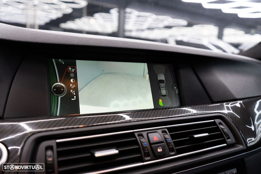 BMW M550d xDrive Auto - 58