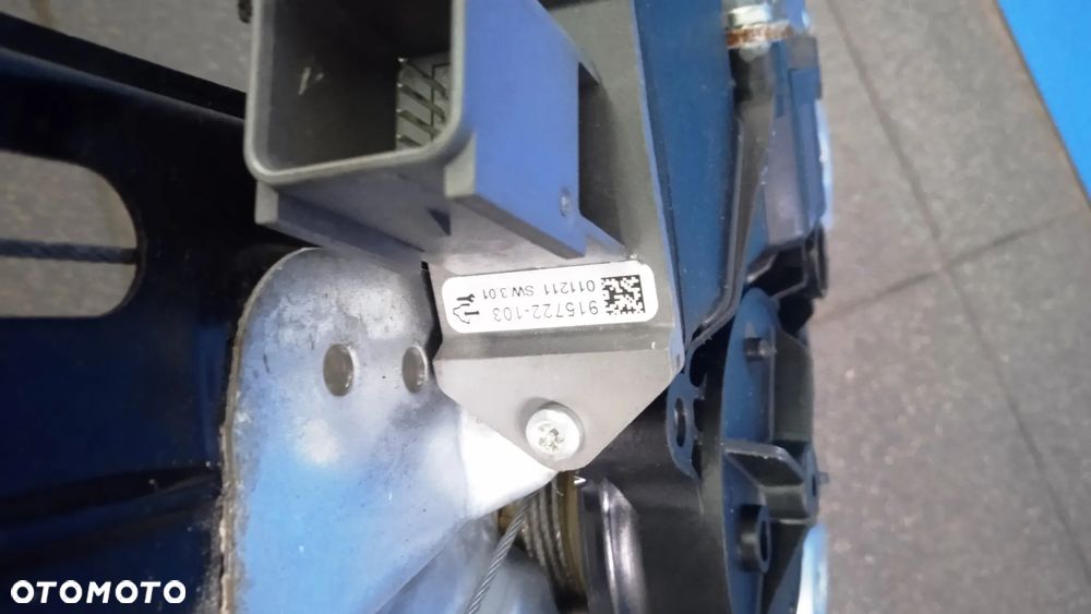 Osprzęt mechanizmy podnoszenia szyb drzwi lewy przód i tył klamka Opel Astra J IV - 14