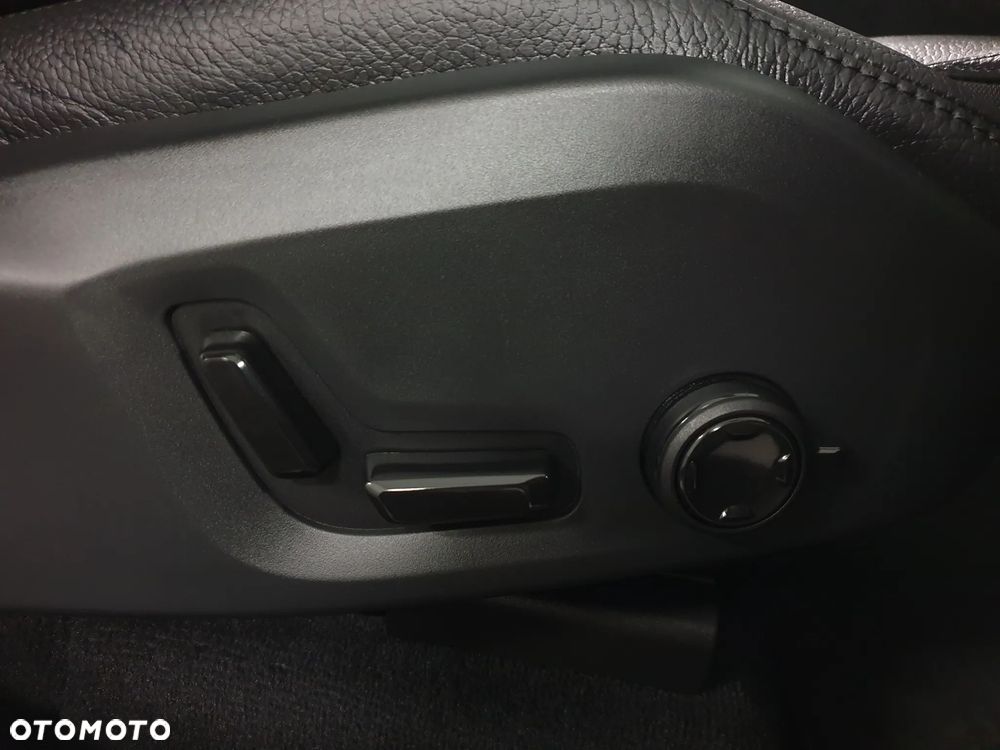 Volvo XC 60 B4 D Geartronic RDesign - 35
