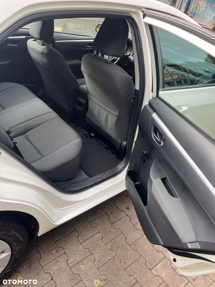 Toyota Corolla 1.33 Active EU6 - 22