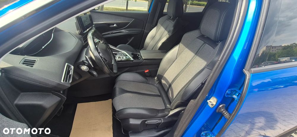 Peugeot 3008 1.2 PureTech GPF Allure S&S EAT8 - 20