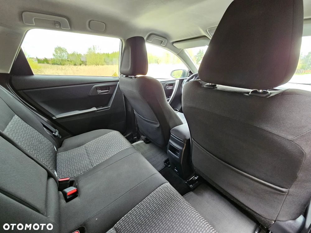 Toyota Auris 1.6 Valvematic Life - 32
