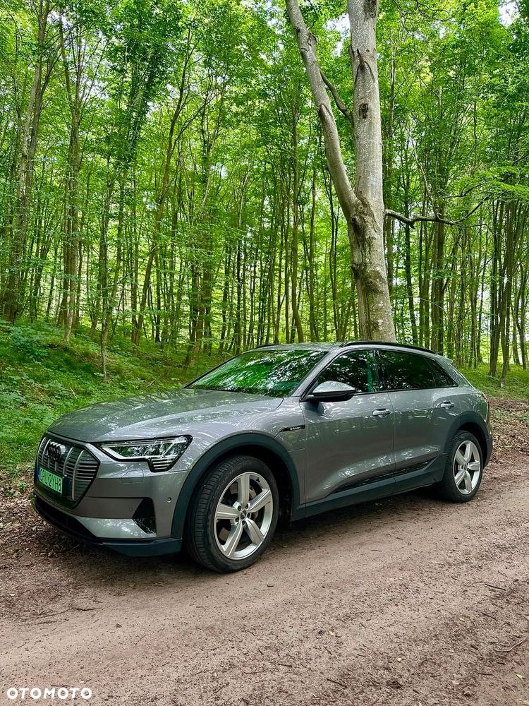 Audi e-tron 50 Quattro Advanced - 11