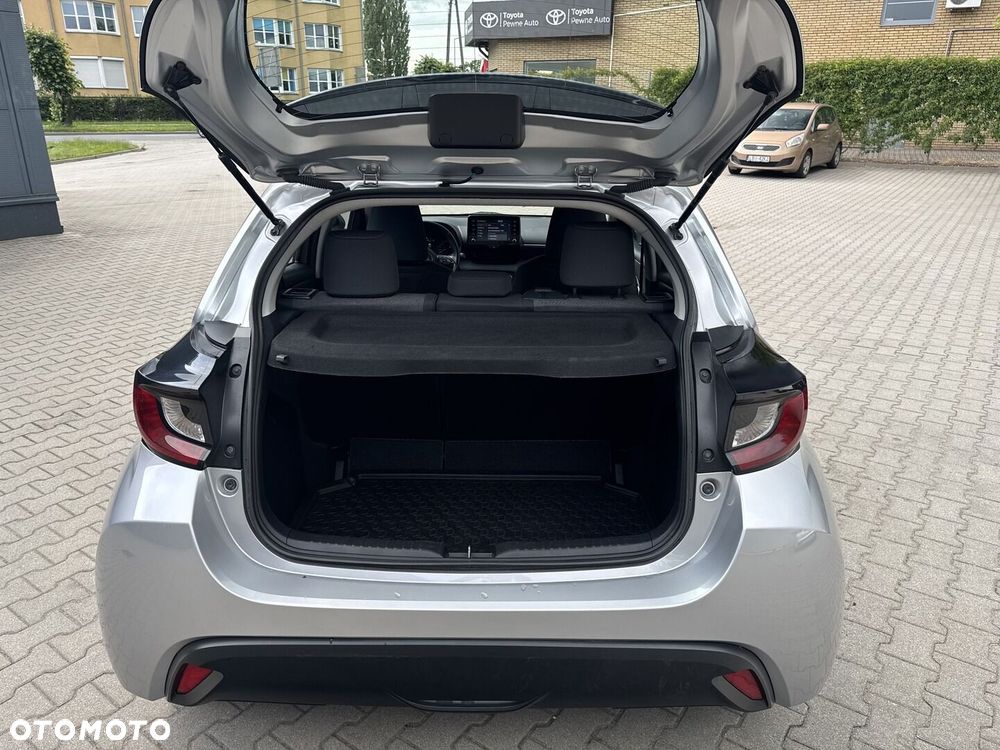 Toyota Yaris Hybrid 1.5 Comfort - 23