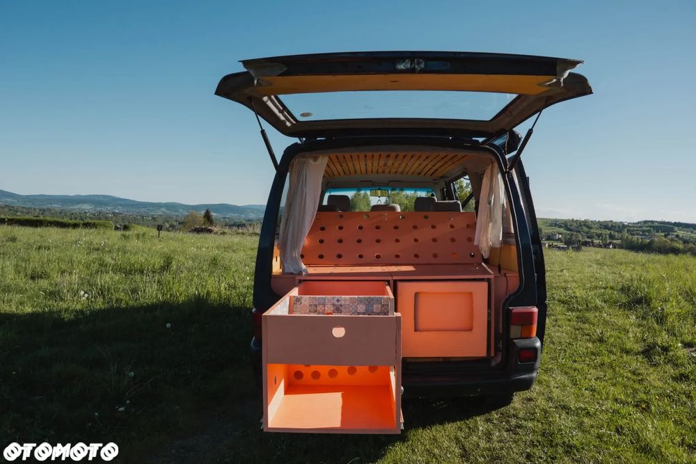 Volkswagen Transporter T4 - 16