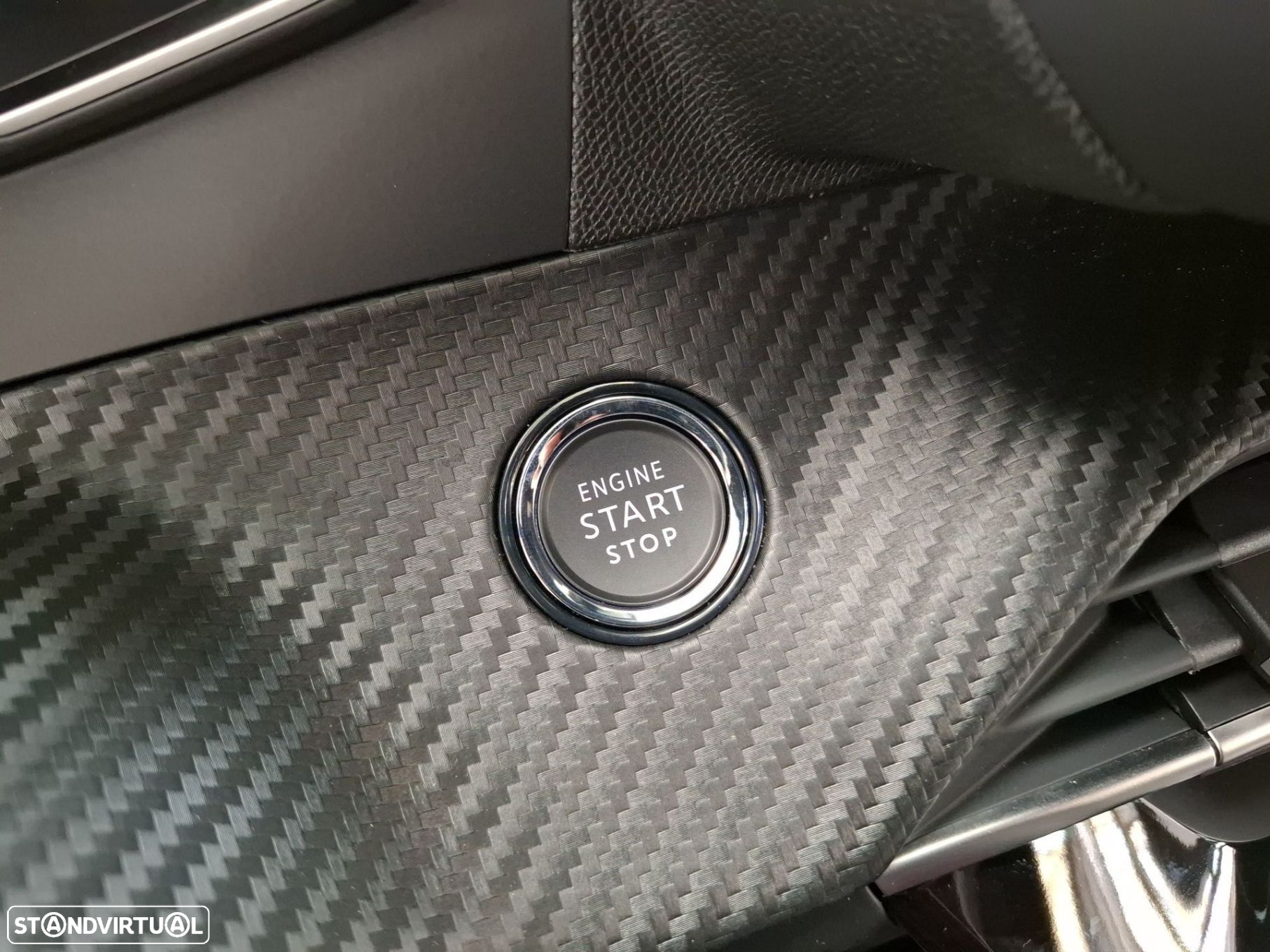 Peugeot e-2008 54 kWh Allure - 16