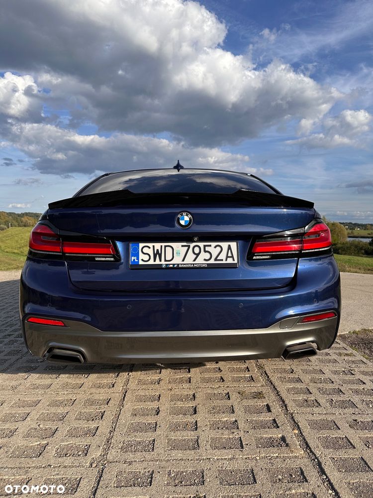 BMW Seria 5 540i xDrive - 4