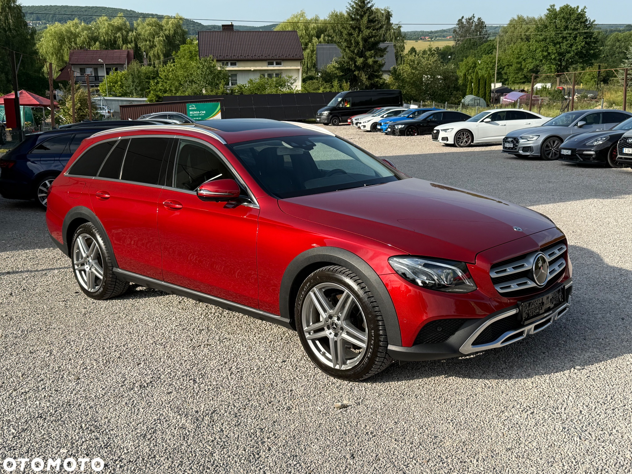 Mercedes-Benz Klasa E 220 d 4Matic T All-Terrain 9G-TRONIC Exclusive - 32
