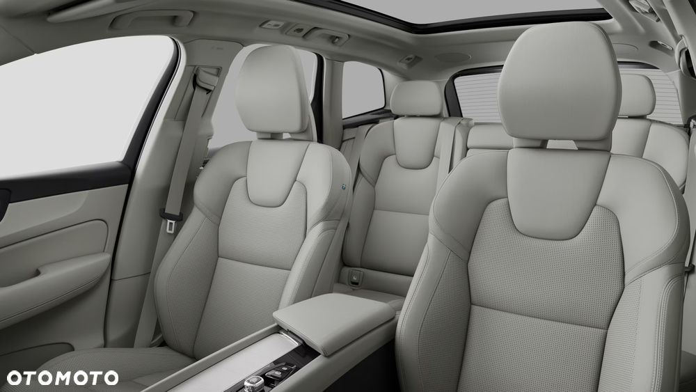 Volvo XC 60 T6 Plug-In Hybrid AWD Ultra Bright - 13