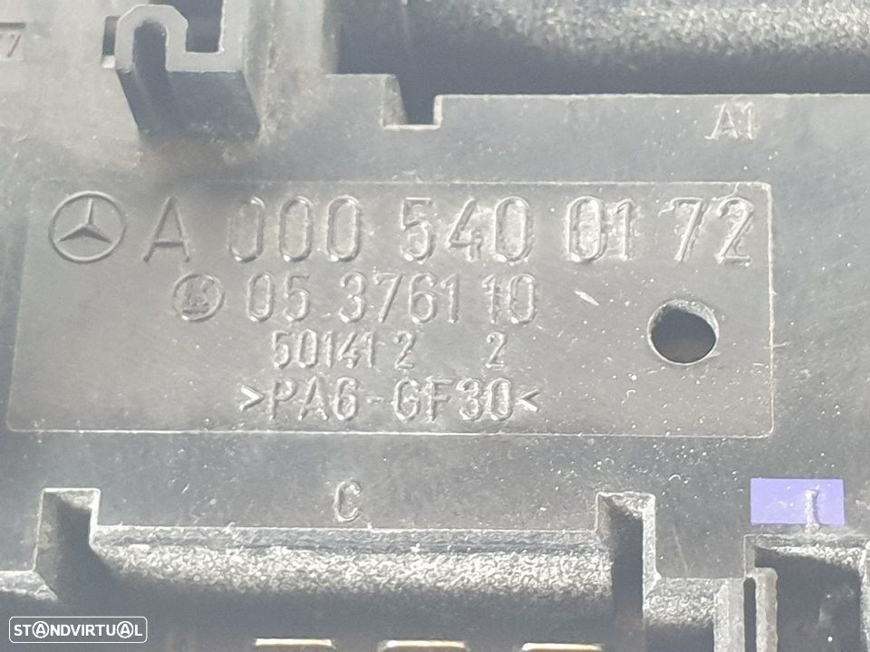 CAIXA RELÉS / FUSÍVEIS MERCEDES-BENZ CLASSE C 1998 - 1