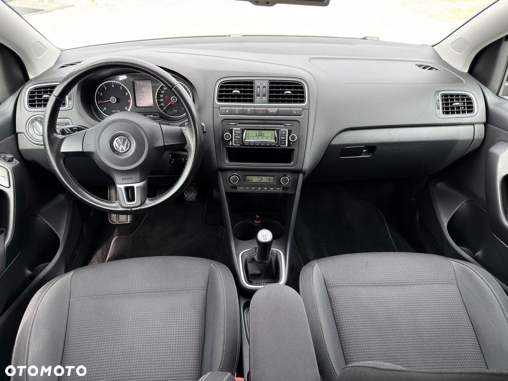 Volkswagen Polo 1.2 Team - 21