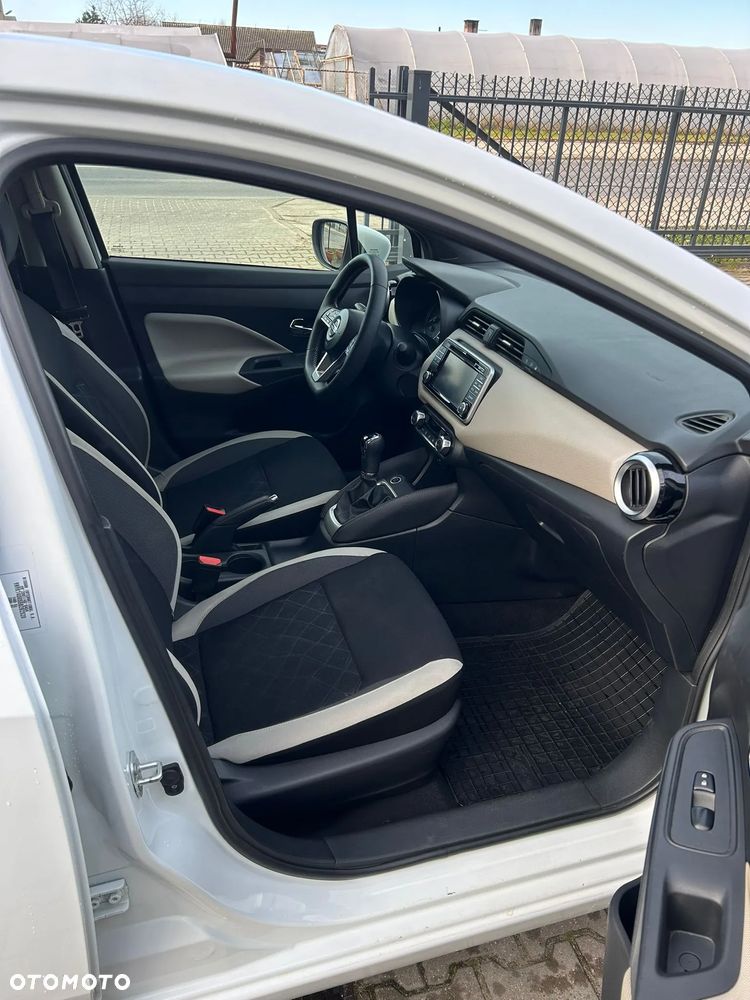 Nissan Micra 1.0 Visia Plus - 9