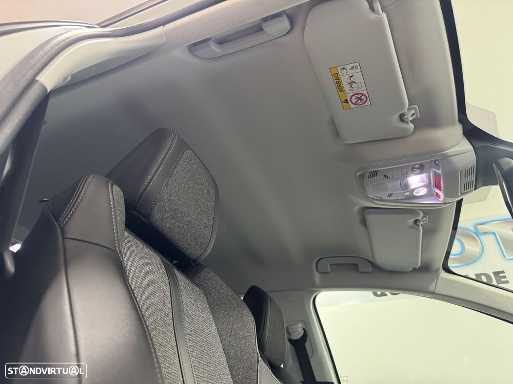 Peugeot 3008 1.2 PureTech Allure EAT8 - 54