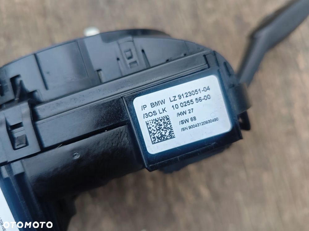 BMW X1 E84 E91 LCI Manetki Przełącznik Pająk Taśma Kierownicy 9123051 - 4