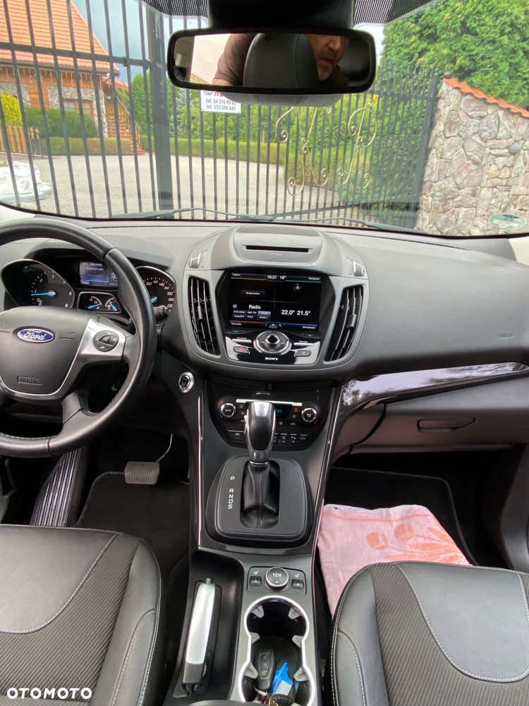 Ford Kuga 2.0 TDCi 4x4 ST-Line - 28