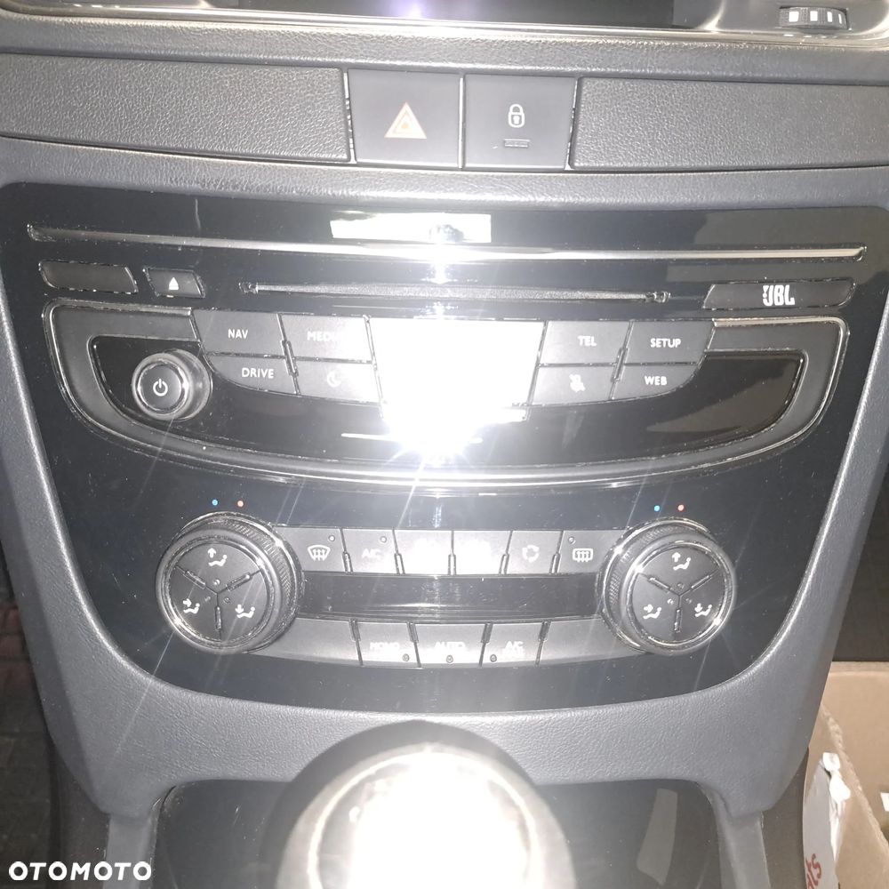 Peugeot 508 2.0 HDi Allure - 11