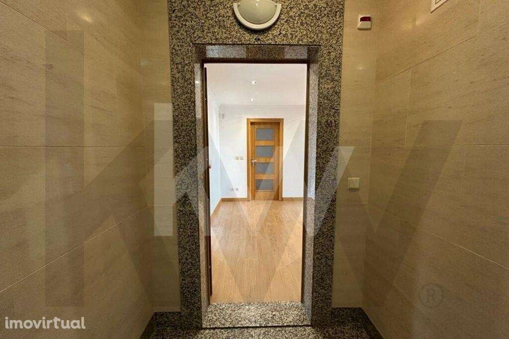 FabulosoT4 para arrendar na Quinta de São Martinho em Alcabideche. - Grande imagem: 4/44