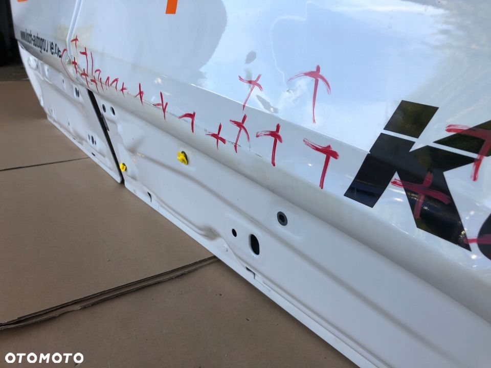 DRZWI PRAWE PRZÓD TYL AUDI 4KE E-TRON 19- - 6