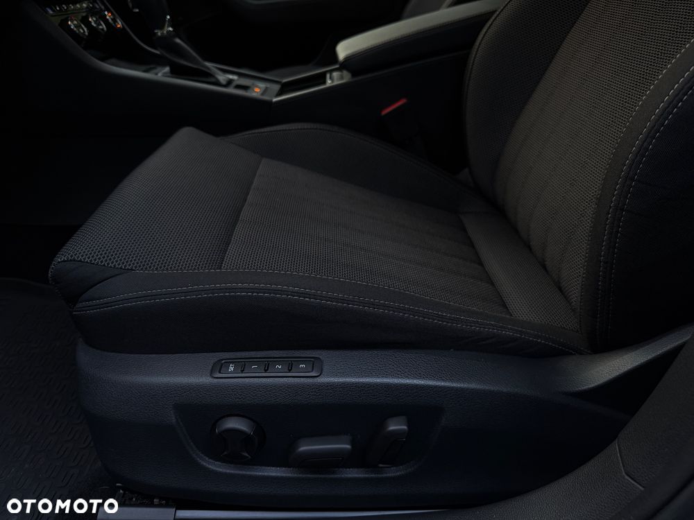 Skoda Superb 2.0 TDI SCR 4x4 Style DSG - 13