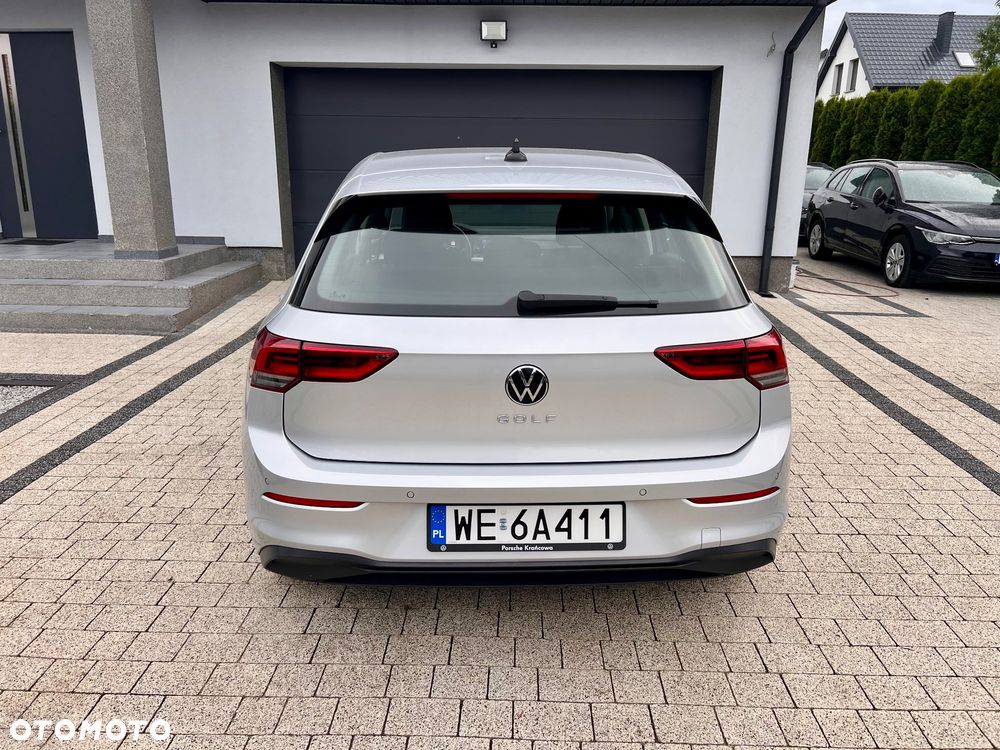 Volkswagen Golf 2.0 TDI Life - 24