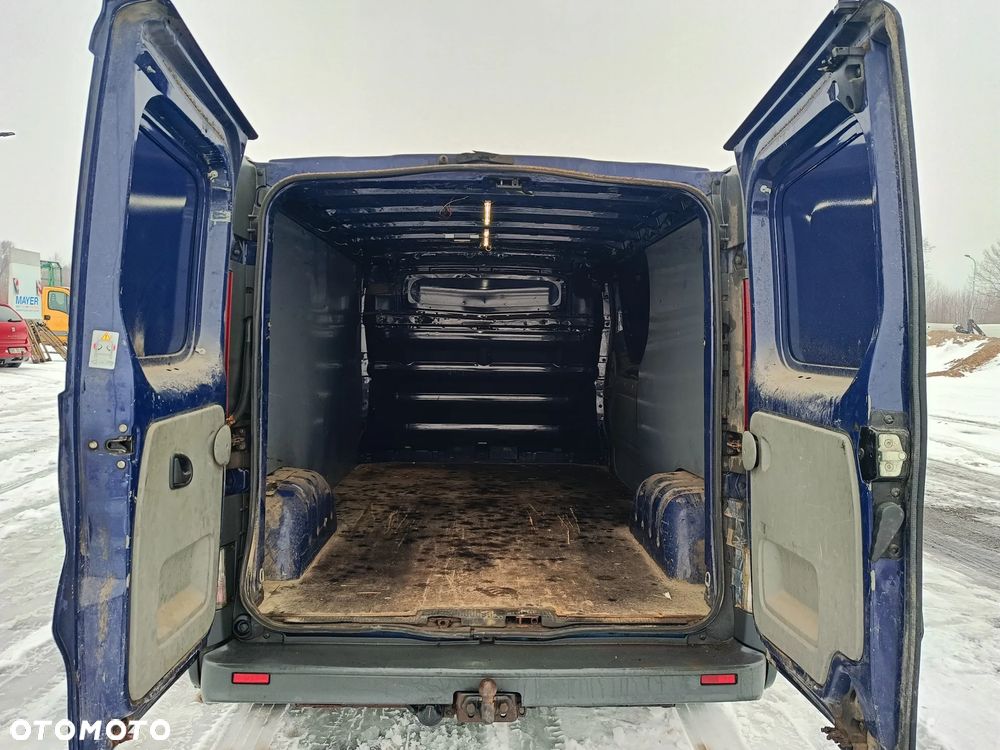 Renault Trafic - 9