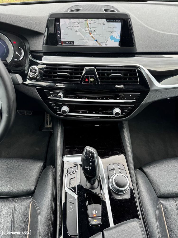 BMW 530 e iPerformance Pack M - 14