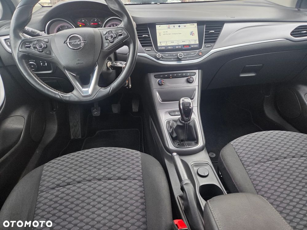 Opel Astra 1.6 CDTI Dynamic - 13