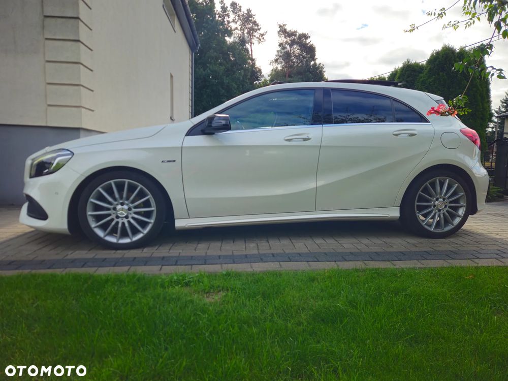 Mercedes-Benz Klasa A 180 7G-DCT AMG Line - 2