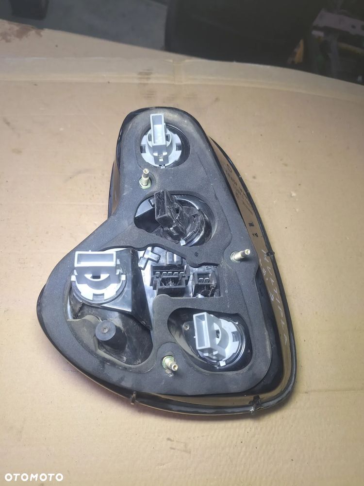 lampa prawa tył  MULTIPLA - 5