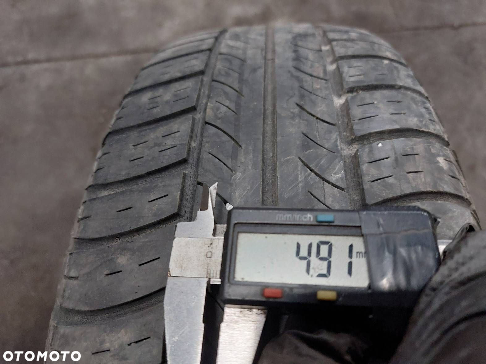 KOŁO FELGA OPONA ZAPAS 5x112 6Jx15 ET45 FI57,1 195/65R15 PASSAT B5 - 9