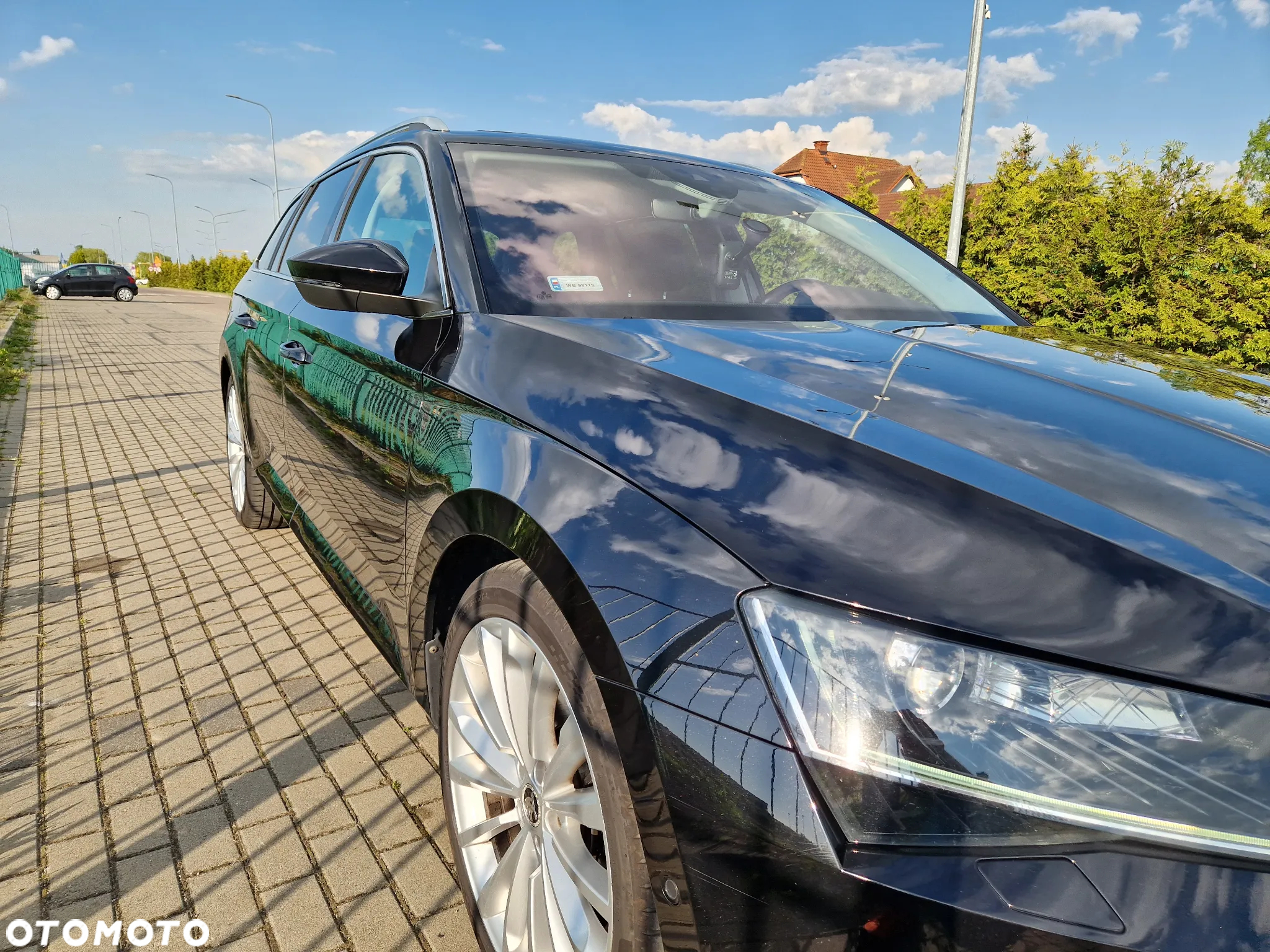Skoda Superb 2.0 TDI 4x4 Style DSG - 4
