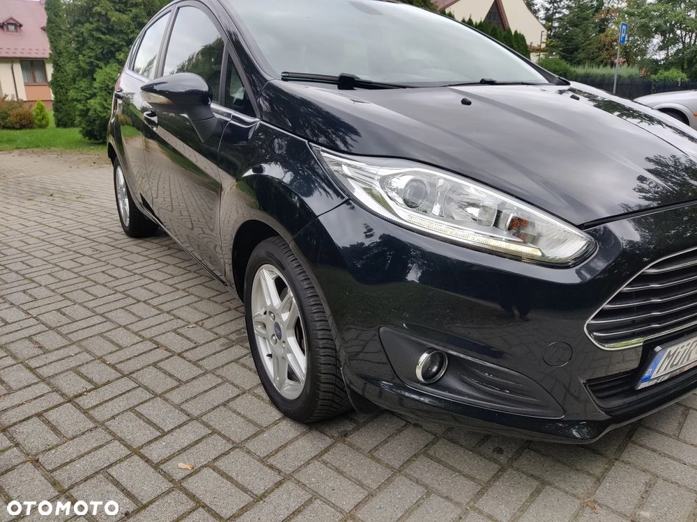 Ford Fiesta 1.0 EcoBoost S&S TITANIUM X - 9
