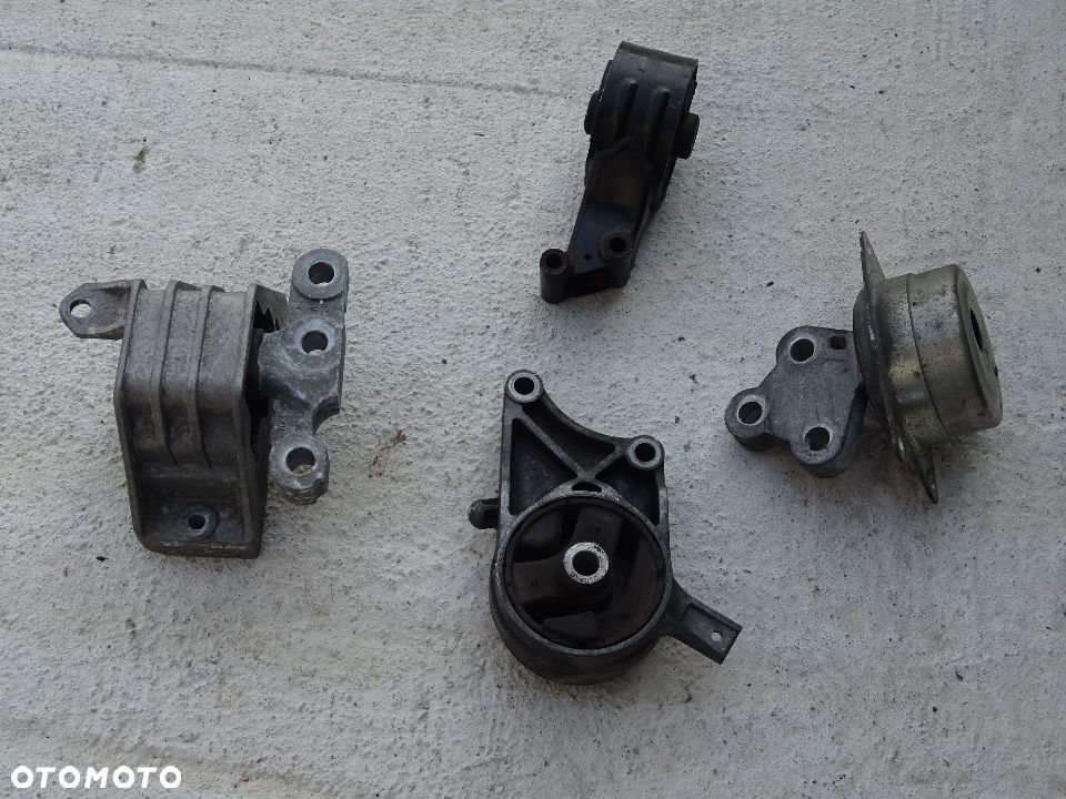 SIGNUM VECTRA C 3,2 V6 PODUSZKA SILNIKA PODUSZKI SKRZYNI BIEGÓW PRZÓD TYŁ PRAWA LEWA