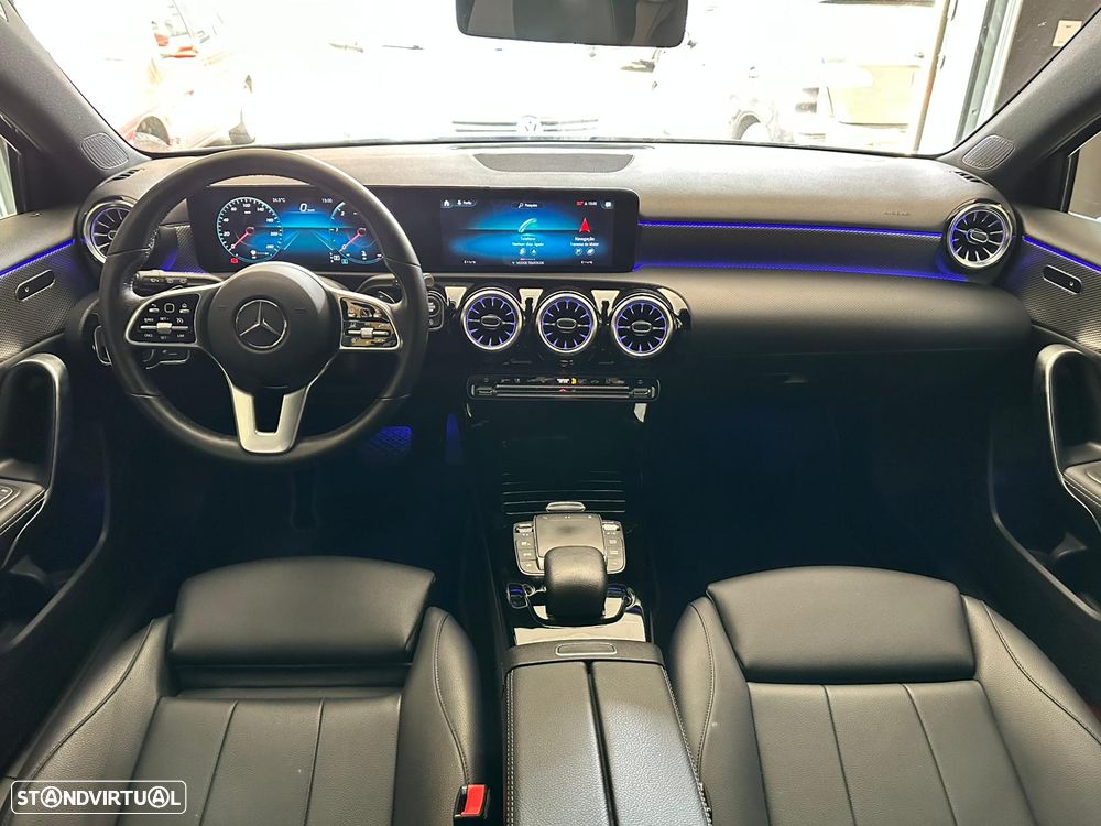 Mercedes-Benz A 180 d 8G-DCT Special Edition - 28