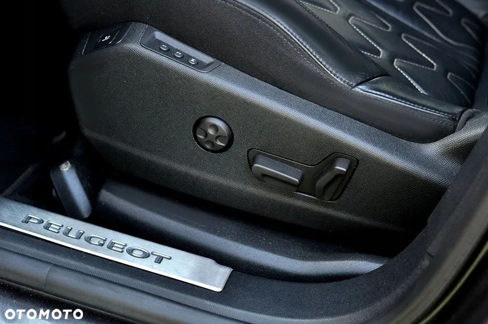Peugeot 3008 2.0 BlueHDi GT S&S EAT6 - 29