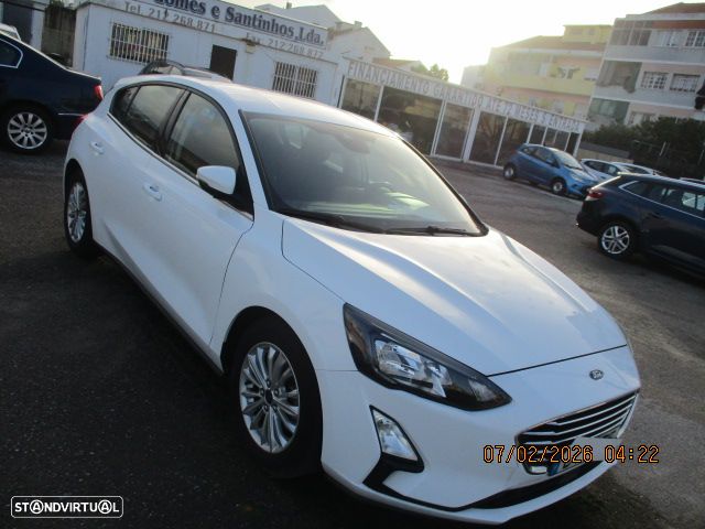 Ford Focus 1.5 EcoBlue S&S ACTIVE - 2